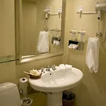 & Hotel 3*