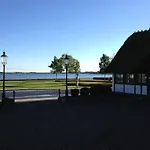 Hotel &