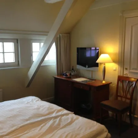 Hotel & Munkebo