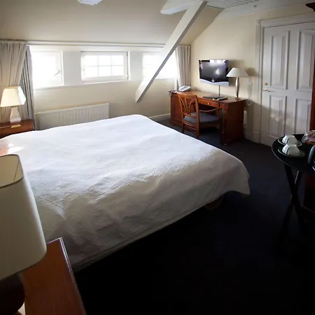 Hotel & Munkebo